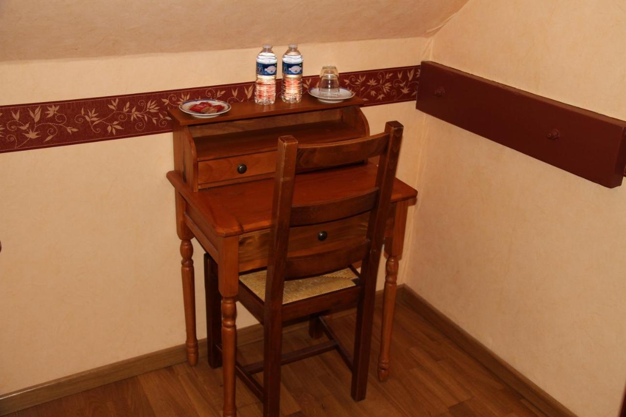 Bed and Breakfast Les Rives De L'Andelle Romilly-sur-Andelle Exterior foto