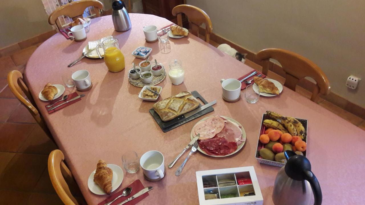 Bed and Breakfast Les Rives De L'Andelle Romilly-sur-Andelle Exterior foto